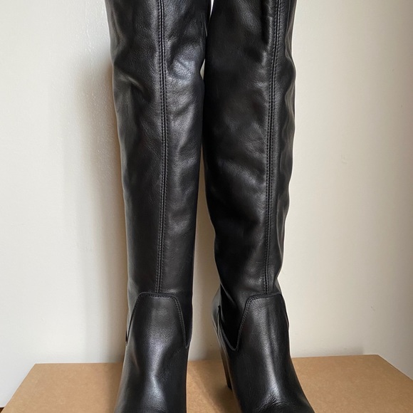 Black slouchy real leather boots. Make an Offer! - Picture 6 of 12